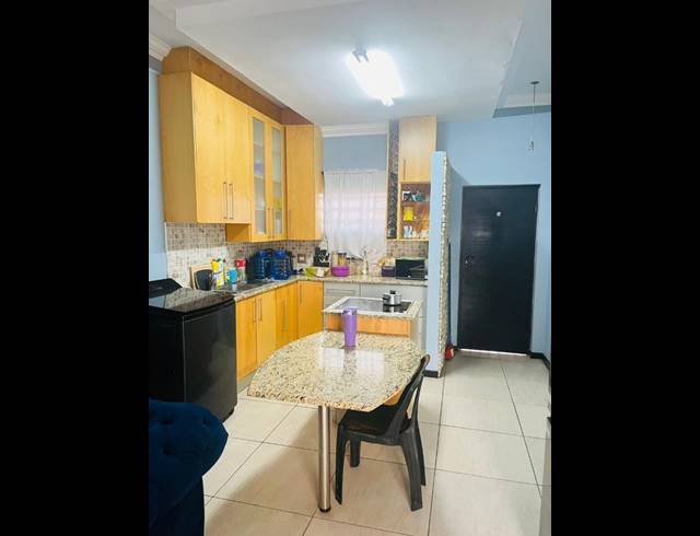 0 BEDROOM APARTMENT FOR SALE IN VANDERBIJLPARK SE 4